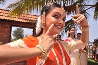 Saranya Mohan in Arundhati Vettai